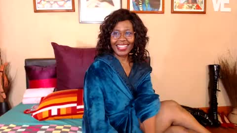 SassynBooty4u online show from August 13, 9:07 pm