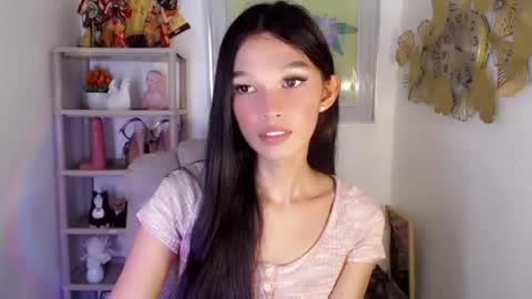 sassynrich online show from August 7, 5:46 pm