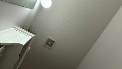 sassysquirtsmmm online show from July 21, 3:54 am