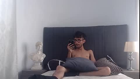 sasuke_bigcock online show from August 1, 2:34 pm