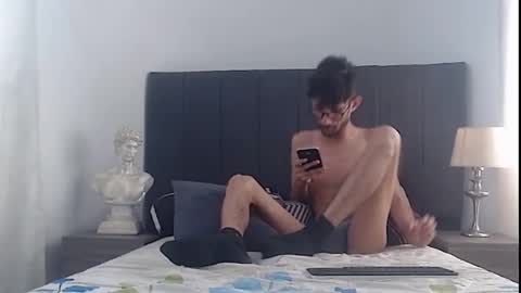 sasuke_bigcock online show from August 3, 2:24 pm