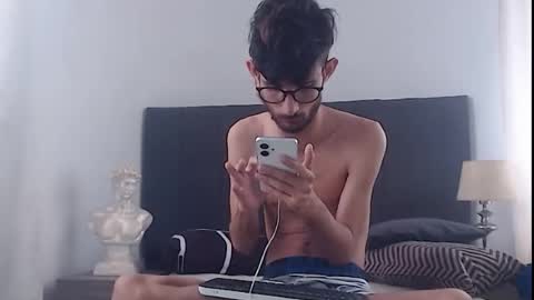 sasuke_bigcock online show from August 11, 3:47 pm