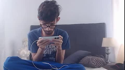 sasuke_bigcock online show from August 12, 5:26 pm