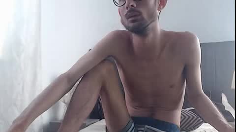 sasuke_bigcock online show from August 13, 2:09 pm