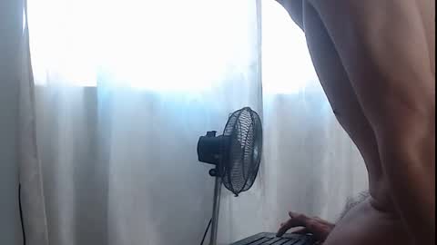 sasuke_bigcock online show from August 14, 2:43 pm