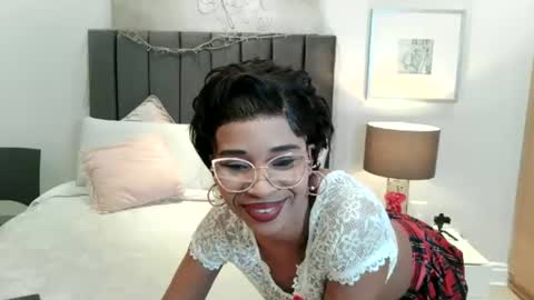 sasyylissaa online show from August 4, 12:18 am