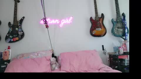 Saturn Girl online show from June 29, 5:59 pm