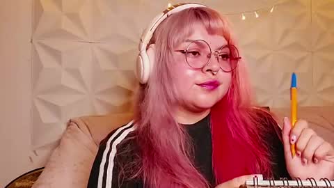 Gina George online show from July 27, 12:16 am