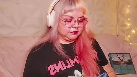 Gina George online show from August 2, 2:07 am