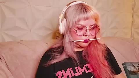 Gina George online show from August 2, 3:24 am