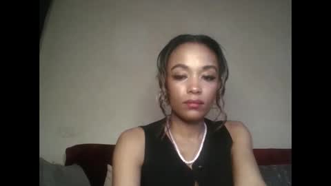 Shaniiice 722 online show from May 24, 7:38 pm
