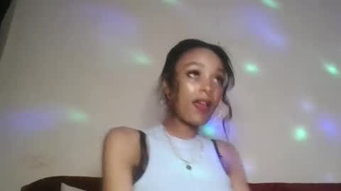 Shaniiice 722 online show from June 20, 12:54 am