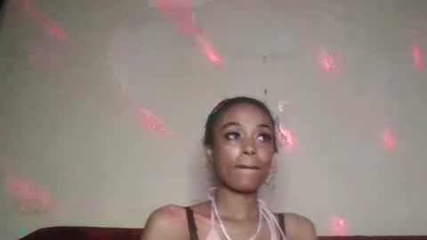 Shaniiice 722 online show from August 6, 2:54 am