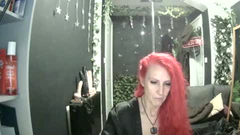 SaucySky online show from August 1, 2:50 am