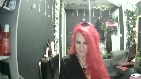 SaucySky online show from August 2, 8:38 pm
