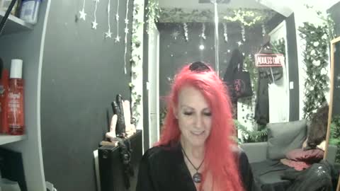 SaucySky online show from August 2, 9:44 pm