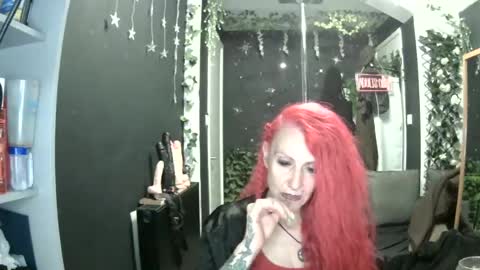 SaucySky online show from August 7, 9:48 pm