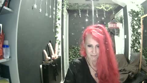 SaucySky online show from August 10, 8:43 pm