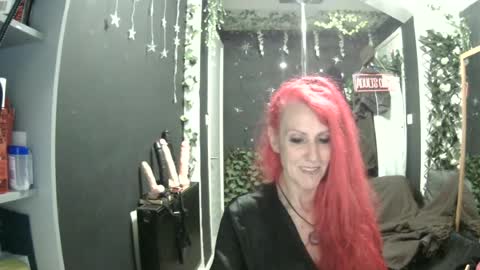 SaucySky online show from August 10, 9:49 pm