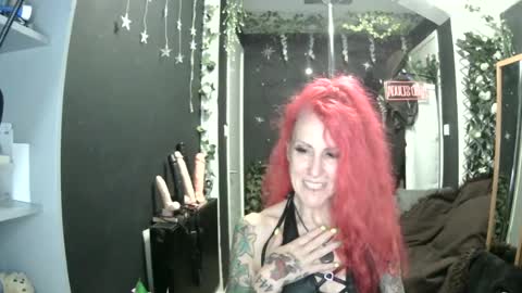 SaucySky online show from August 14, 9:18 pm