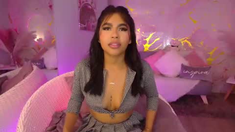sauvage lia  online show from August 13, 9:45 am