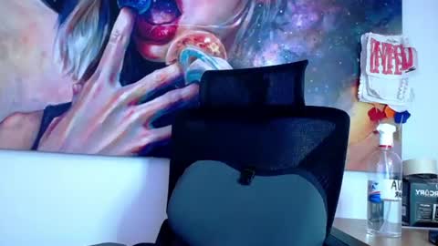 ANGELICA online show from July 31, 1:50 pm