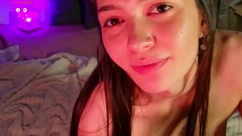 savannah_h online show from August 7, 12:43 am