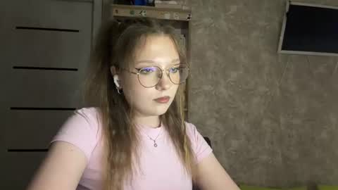 Eva online show from August 4, 6:38 pm