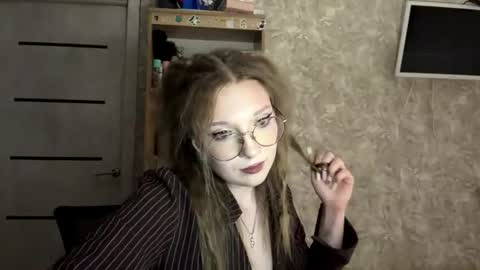 Eva online show from August 8, 5:35 pm