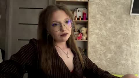 Eva online show from August 9, 8:43 pm