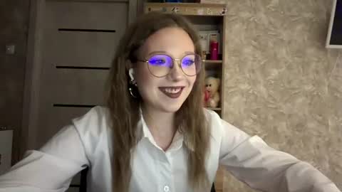 Eva online show from August 13, 7:39 pm