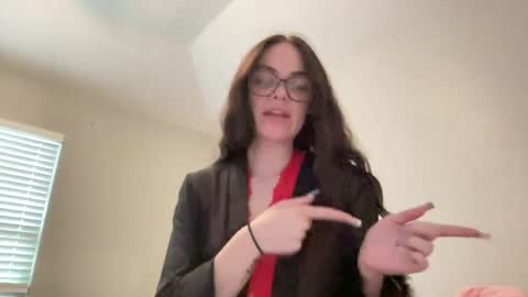 Savannah Waters online show from July 28, 12:27 am