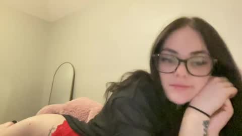 Savannah Waters online show from July 28, 3:34 am