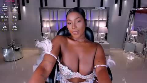 S a v a n n a h  online show from August 12, 3:25 pm