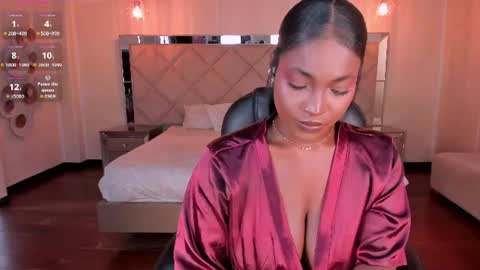S a v a n n a h  online show from August 15, 2:32 pm