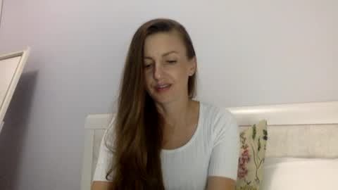 savionna online show from August 12, 4:42 pm