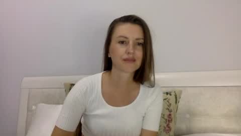 savionna online show from August 12, 5:48 pm