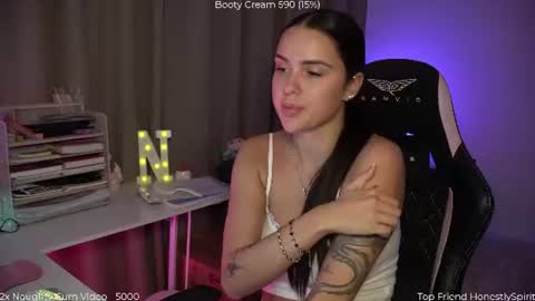 Naomi online show from July 28, 8:59 pm