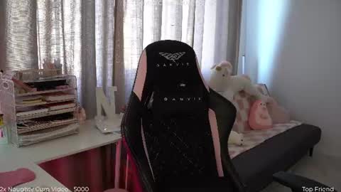 Naomi online show from July 31, 11:27 am
