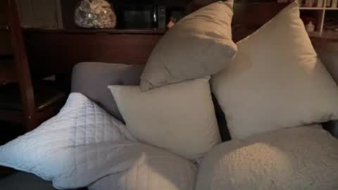 sayplsgdgrl online show from July 28, 1:11 am