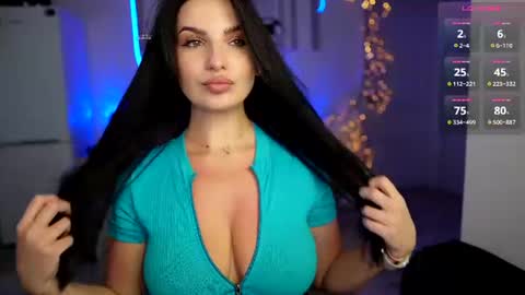 Valeria Swarowskaya online show from August 3, 3:19 pm