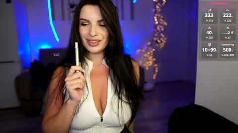 Valeria Swarowskaya online show from August 5, 8:07 pm