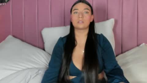 Claudia  online show from August 10, 7:15 pm