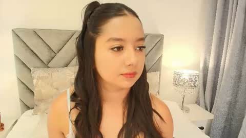 scarlet_queen7 online show from August 7, 7:36 pm