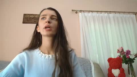 Scarlet online show from June 4, 1:59 pm