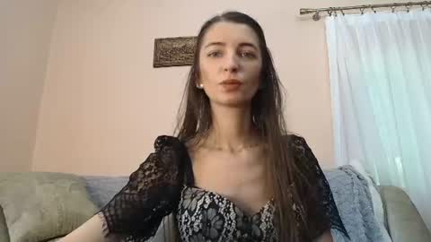 Scarlet online show from June 14, 10:45 am