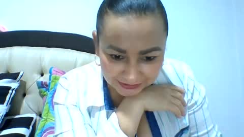 scarletglow1 online show from July 13, 5:03 am