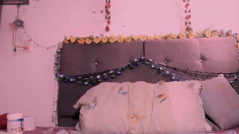 scarlethh hott online show from August 6, 3:44 pm