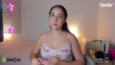 Scarlett Evans online show from August 12, 7:33 am