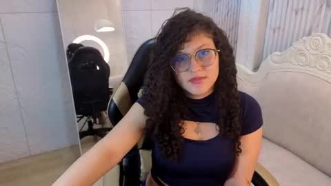 Scarlett online show from August 15, 8:35 pm